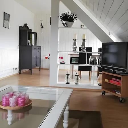 Jagdschloss 2. Etage 4 Personen 温特贝格