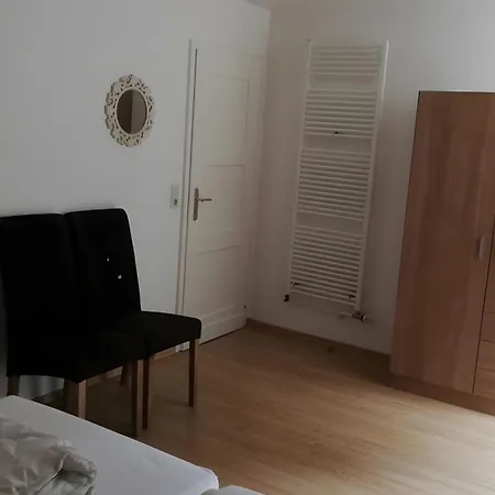 Jagdschloss 2. Etage 4 Personen * 温特贝格